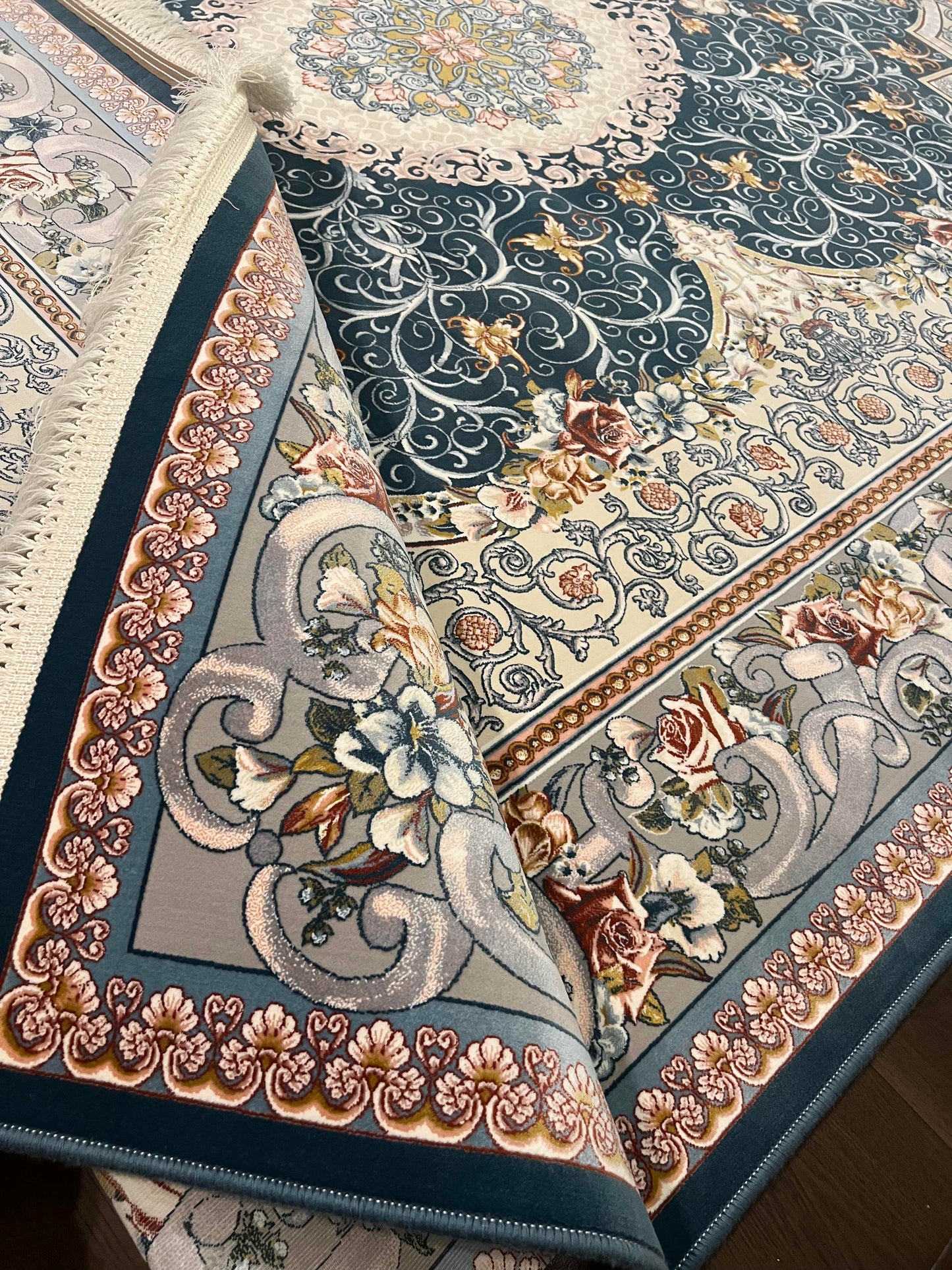 F-Medisa Design, Blue