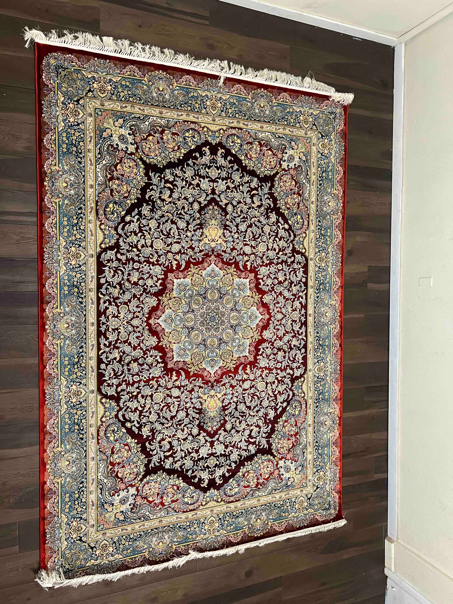 Khan1001 Design, Red