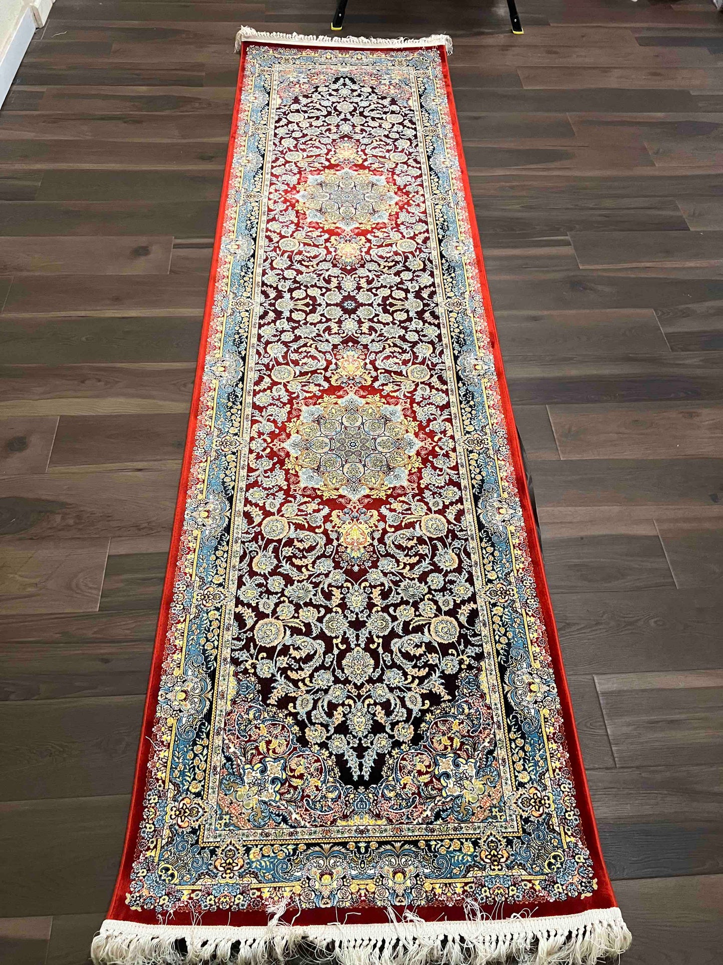 Khan1001 Design, Red
